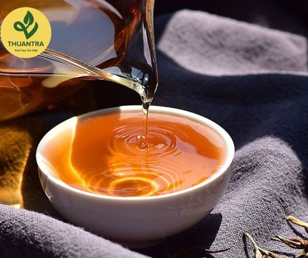 Ý nghĩa vị đắng đầu lưỡi, vị ngọt hậu sâu lắng của trà