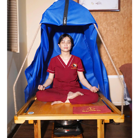 TẠI SAO CÁC TRUNG TÂM TRỊ LIỆU, PHÒNG KHÁM ĐÔNG Y VÀ SPA NÊN KẾT HỢP THIỀN XÔNG HƠI THẢO MỘC & GIƯỜNG XÔNG NÓNG BẰNG ĐÁ THẠCH ANH HỒNG NGOẠI