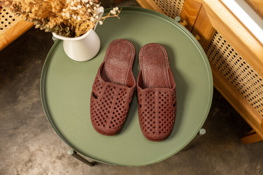 Sục tổ ong - Nét phá cách trong thời trang hiện đại