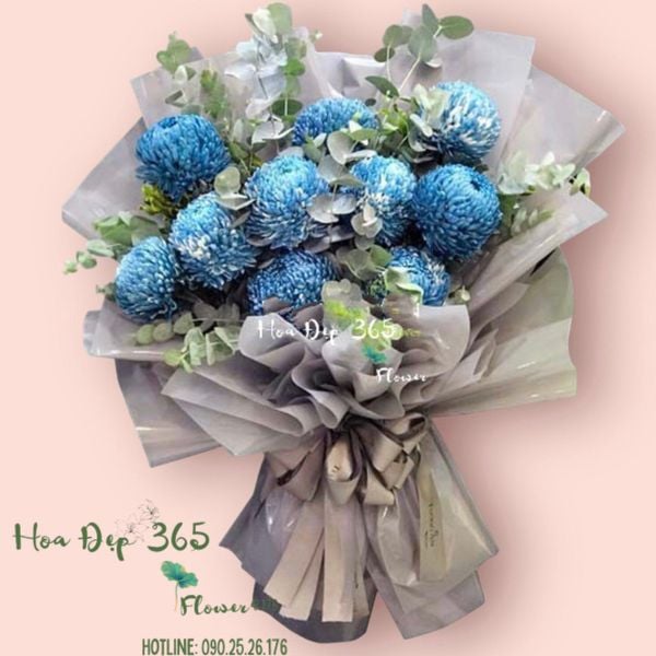 Bó hoa cúc mẫu đơn đẹp, sang trọng và nhã nhặn.