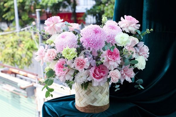 Hoa Giỏ Tone Hồng Ngọt Ngào