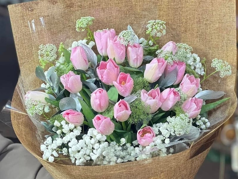 Bó hoa tulip hồng