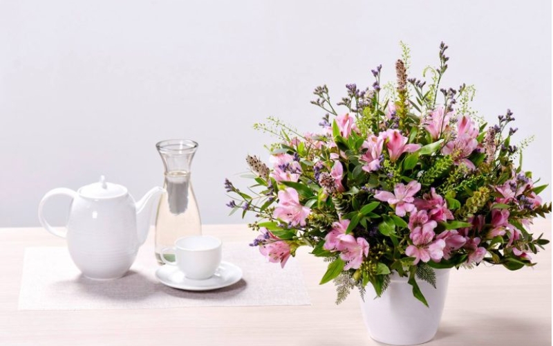 Cách cắm hoa thủy tiên với các loại hoa khác