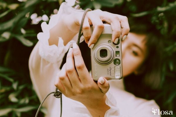 Dù là chiếc máy ảnh cũ đã qua sử dụng nhưng màu hình chụp lại vô cùng trong trẻo