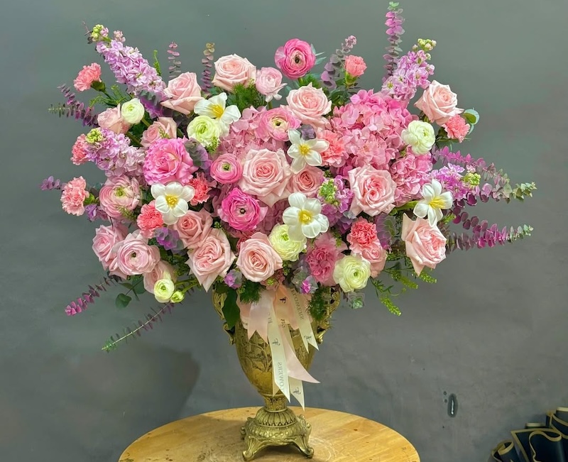 Cúp Hoa Hồng Yêu Thương - HCB25