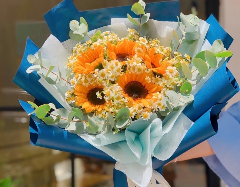 Bó hoa hướng dương - hoa tặng chị gái mang ý nghĩa lạc quan và hy vọng