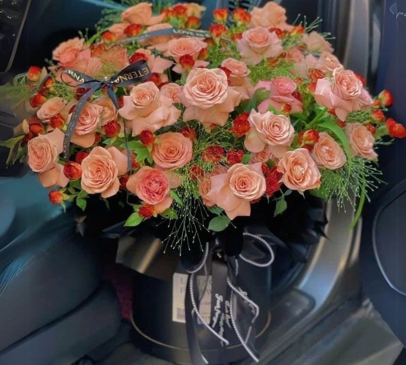 Miniature Rose - Hoa hồng sinh nhật đẹp nhất Thế Giới