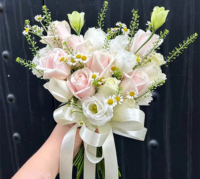 Bó Hoa Cưới Cầm Tay Enchanted Detals - HC56