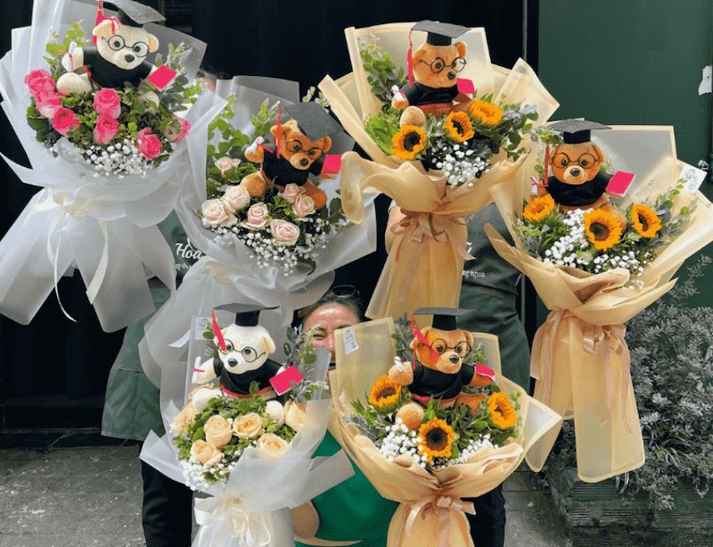 Combo hoa gấu tốt nghiệp độc đáo
