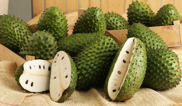 Trong mâm ngũ quả, mãng cầu mang ý nghĩa cầu mong một năm làm ăn suôn sẻ.