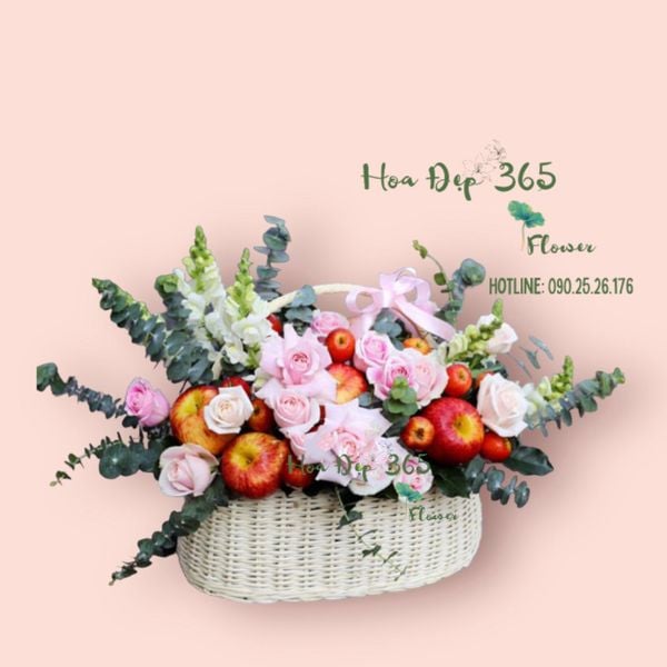 Giỏ hoa mix trái cây tươi Giản Đơn dành tặng cô giáo chủ nhiệm nhân dịp 8/3
