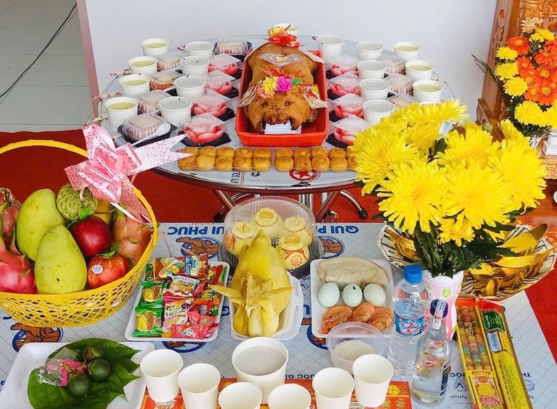 Hướng dẫn cách sắp xếp mâm cúng khai trương buôn bán chuẩn chỉnh và đẹp mắt
