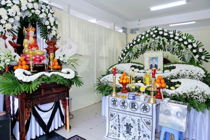 Mâm tế đám tang người theo Phật giáo
