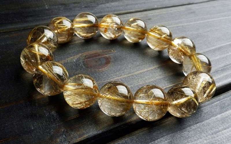 Người mệnh Kim thường có tính cách quyết đoán, độc lập và có tổ chức, kỷ luật cao