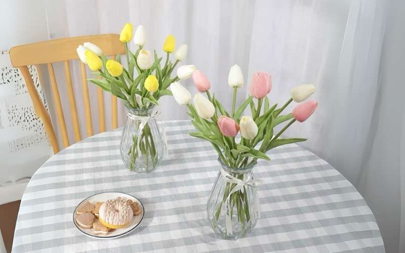 Mẫu hoa Tulip trắng, mix hồng và vàng tươi tắn