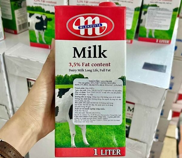 Tem nhãn phụ sữa tươi Mlekovita