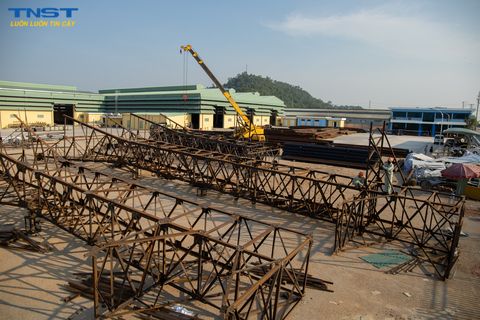 Tổng quan về TNST