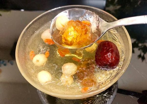 Canh dưỡng nhan, phụ nữ ai cũng nên biết