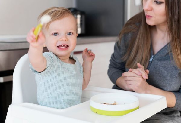 Lưu ý khi nấu bột ăn dặm cho bé 5 tháng tuổi