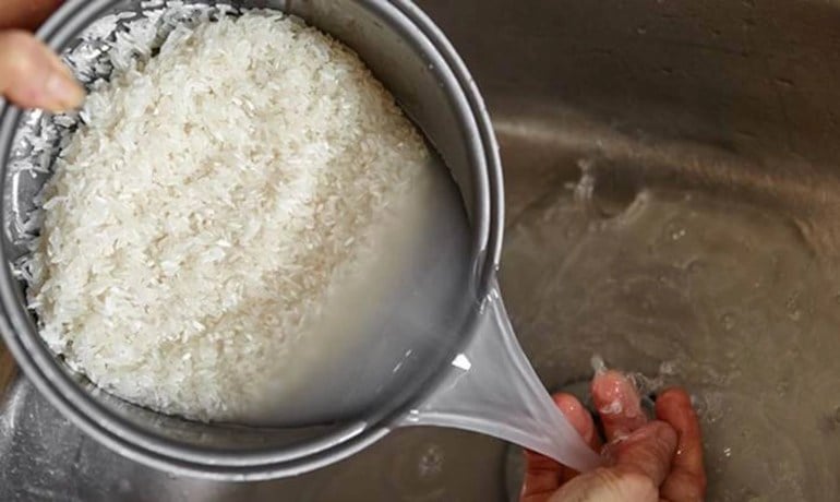 Cách khử mùi tanh của cá dính trên tay nhanh chóng