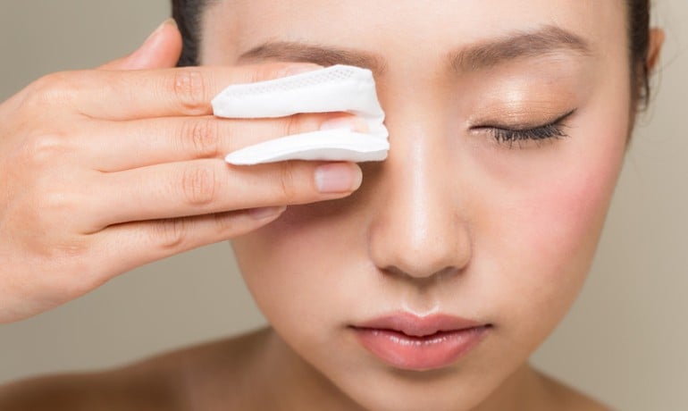 Một ngày nên rửa mặt mấy lần để da sạch mà không bị khô?