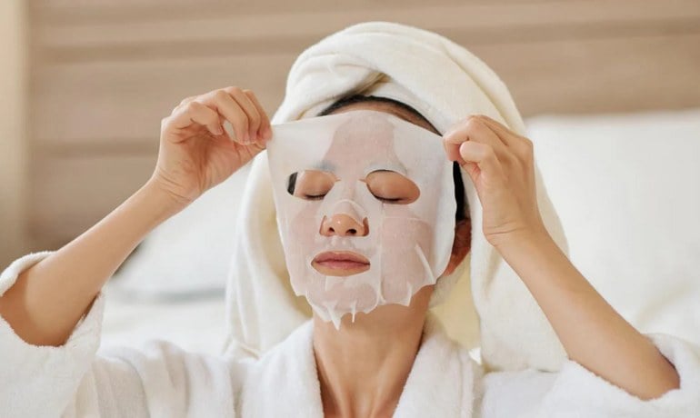 Đắp mặt nạ giấy xong có cần rửa mặt không?