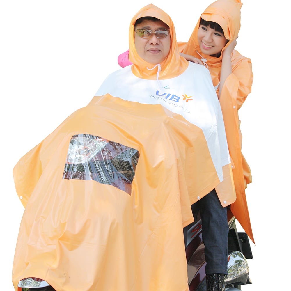 Làm Áo Mưa Tặng Khách Hàng – Món Quà Thiết Thực, Giá Tốt Từ Xưởng Sản Xuất Uy Tín