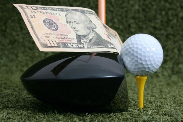 Đề xuất những tiểu thuyết thú vị về golf
