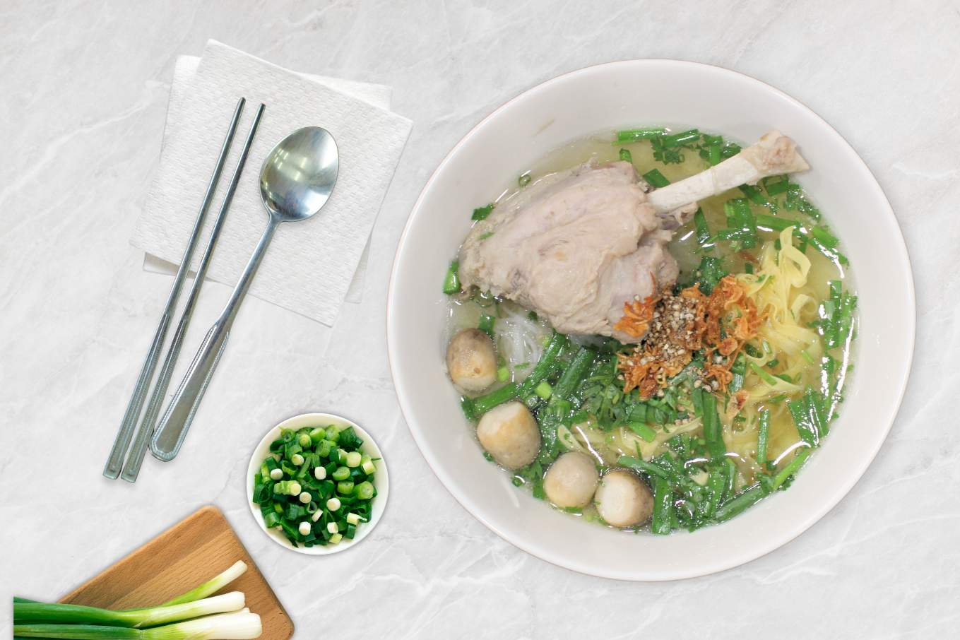 Cách Nấu Hủ Tiếu Sườn Chìa Đậm Đà Hương Vị