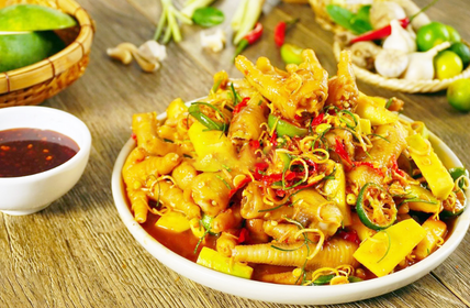 Cách làm chân gà sốt Thái ngon miễn chê lại còn dễ làm