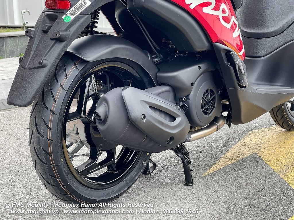 Phanh sau tang trống truyền thống trên Piaggio Liberty Z