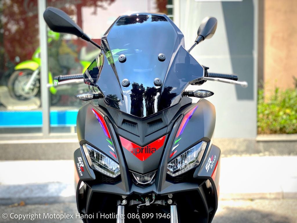 Hệ thống đèn pha Full Led trên Aprilia SR GT Replica