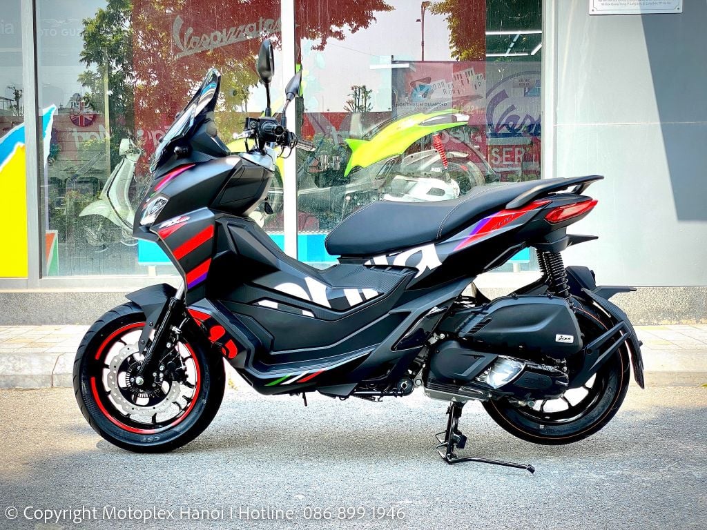 Các đường nét và Tinh thần đua xe thể thao vốn có mà mỗi chiếc xe Aprilia đều mang trong mình