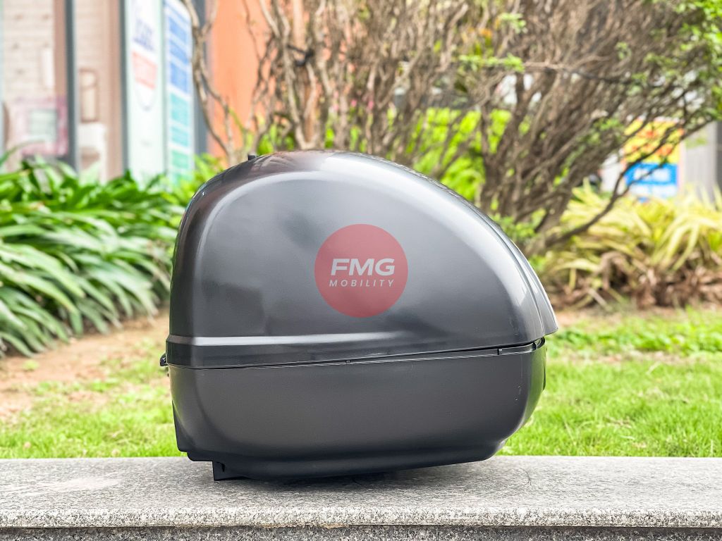 Thùng Đồ 36L Vespa GTS & Vespa GTV - Sơn Thô - 1B004078 chính hãng tại FMG Mobility | Motoplex Hanoi