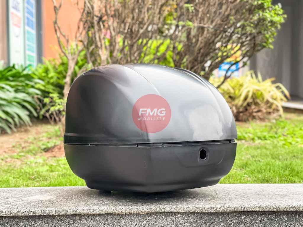 Thùng Đồ 36L Vespa GTS & Vespa GTV - Sơn Thô - 1B004078 chính hãng tại FMG Mobility | Motoplex Hanoi