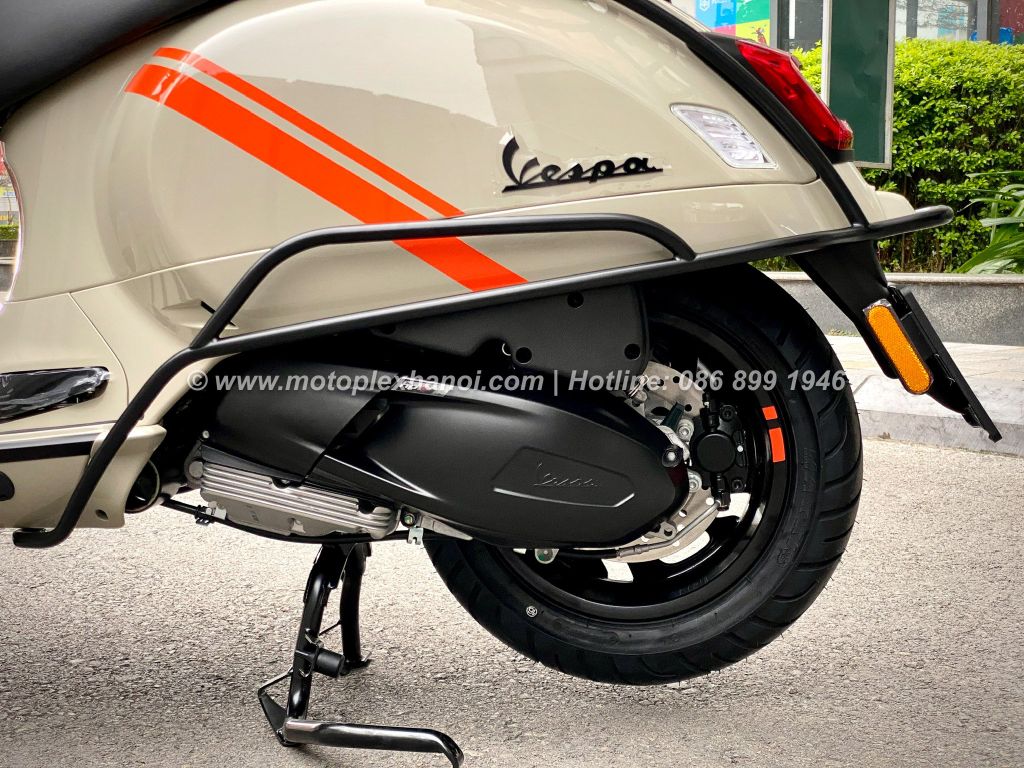 Phụ Kiện Vespa GTV chính hãng tại Motoplex Hanoi