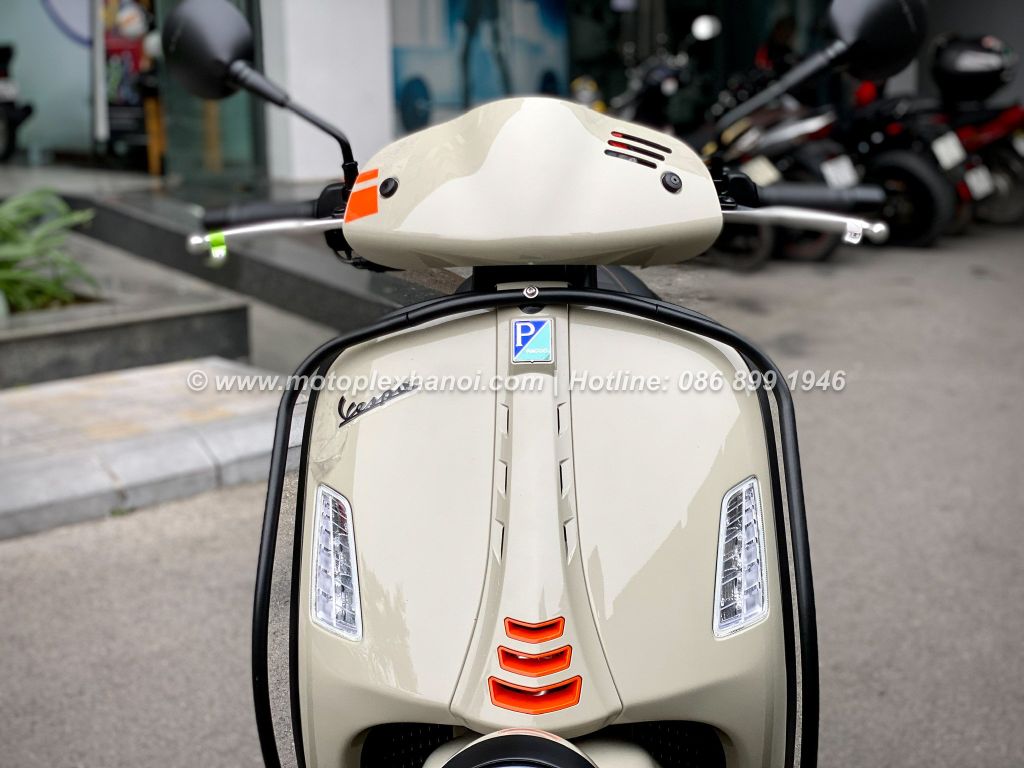 Phụ Kiện Vespa GTV chính hãng tại Motoplex Hanoi