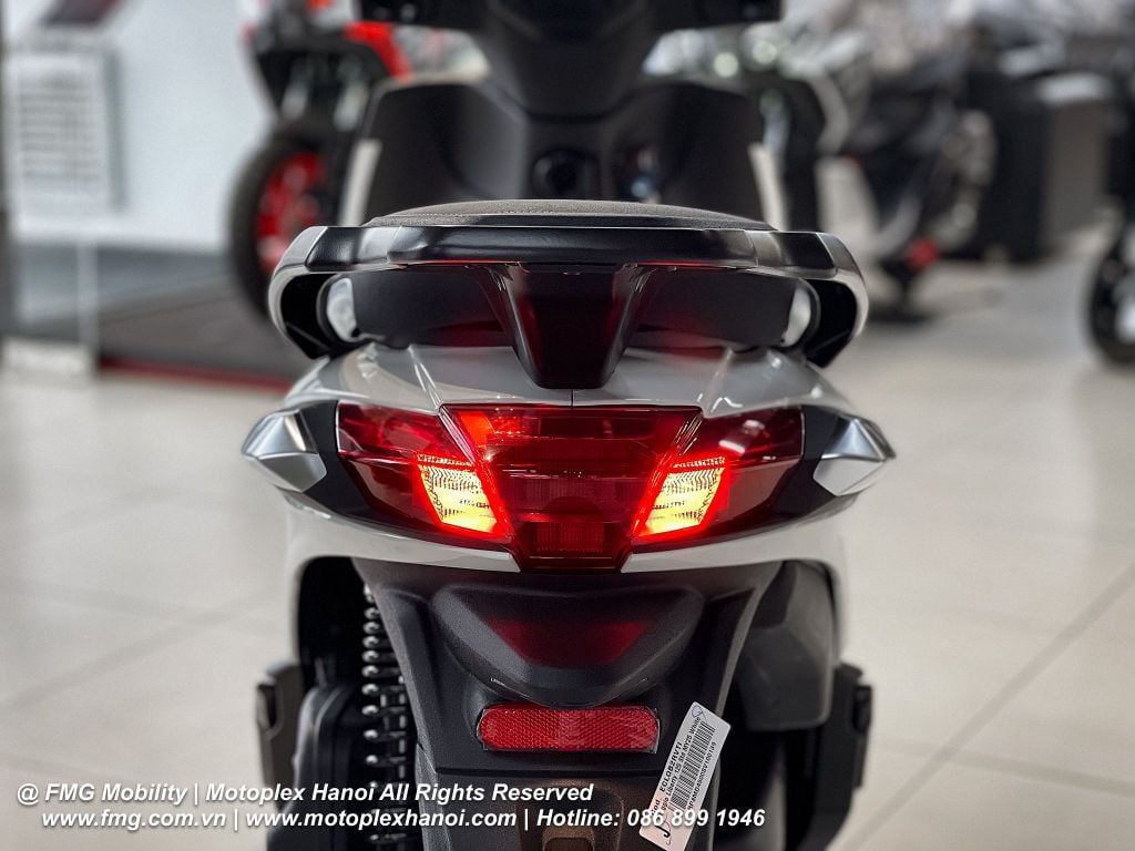 Piaggio Liberty S được phân phối chính hãng tại FMG Mobility | Motoplex Hanoi