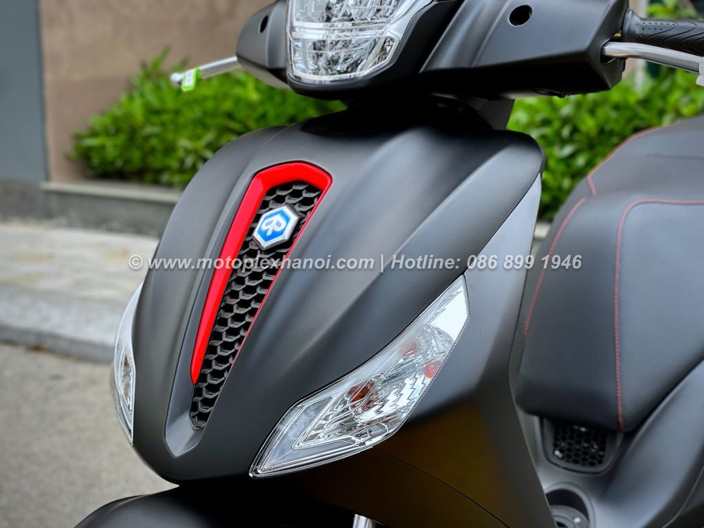 Piaggio Medley 2024 chính hãng tại Motoplex Hanoi