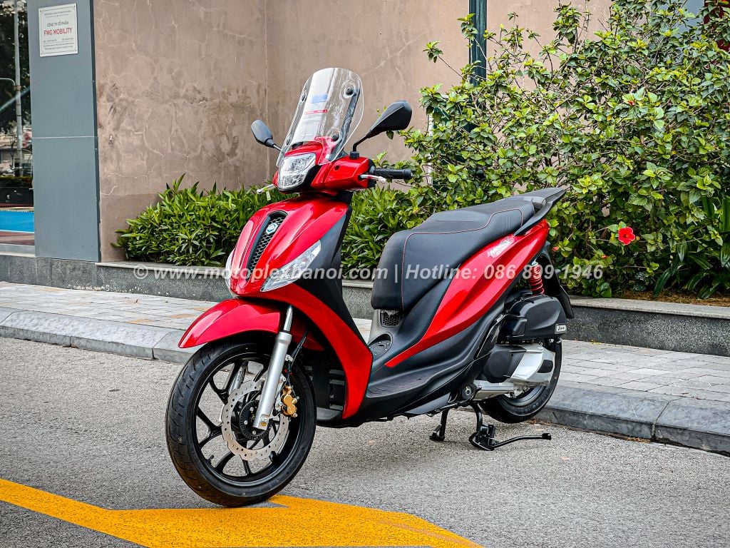 Piaggio Medley S 125cc màu Đỏ Rosso Atlas chính hãng tại Motoplex Hanoi