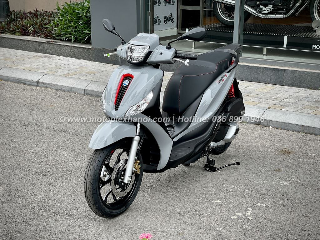Piaggio Medley 2024 giá bao nhiêu tại Motoplex Hanoi
