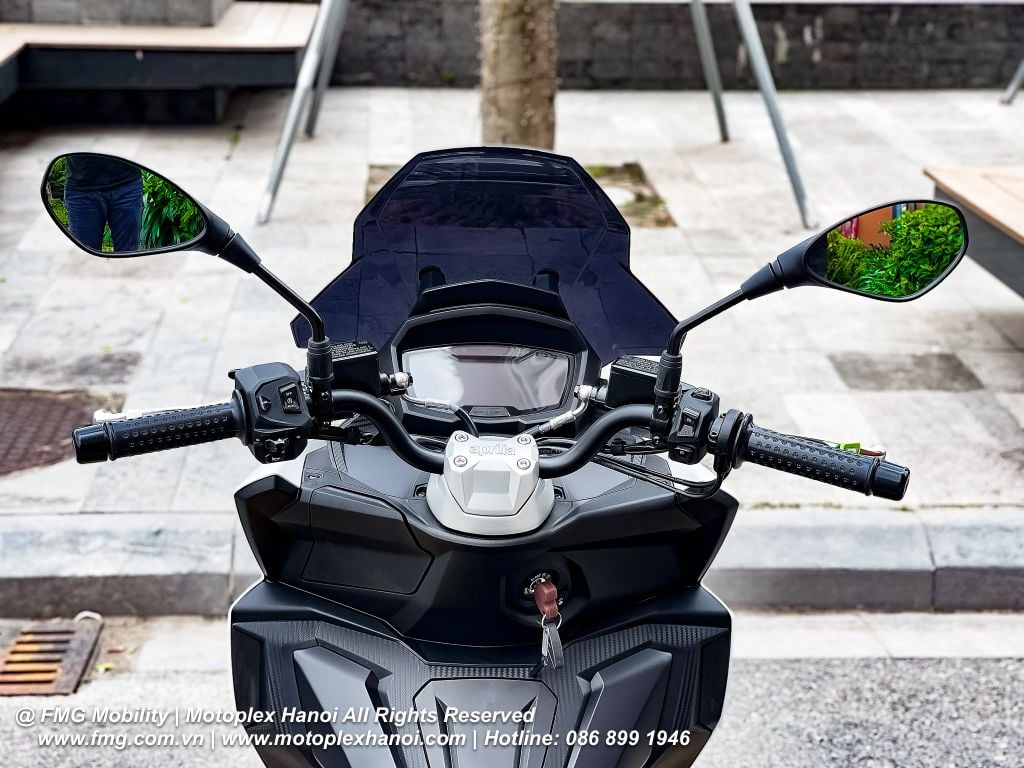 Aprilia SR GT 200 Sport 2025 tại FMG Mobility | Motoplex Hanoi