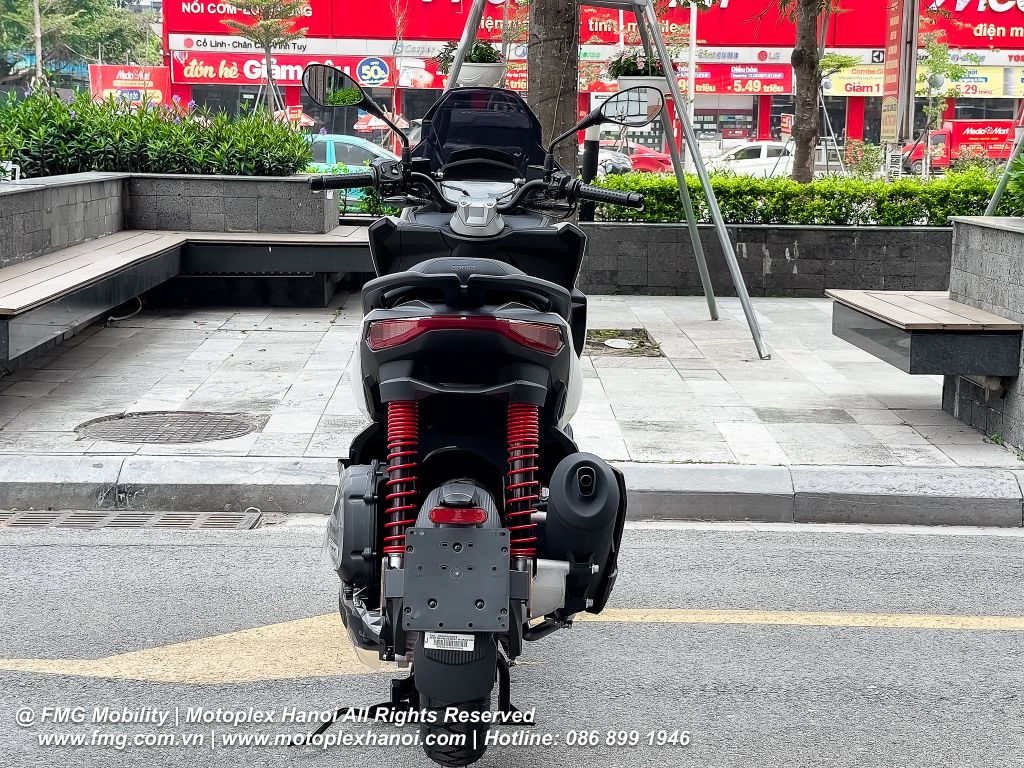 Aprilia SR GT 200 Sport 2025 tại FMG Mobility | Motoplex Hanoi