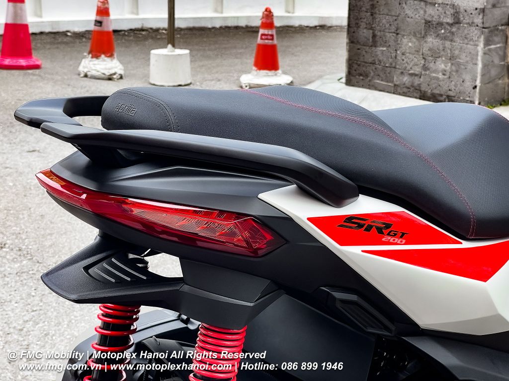 Aprilia SR GT 200 Sport 2025 tại FMG Mobility | Motoplex Hanoi
