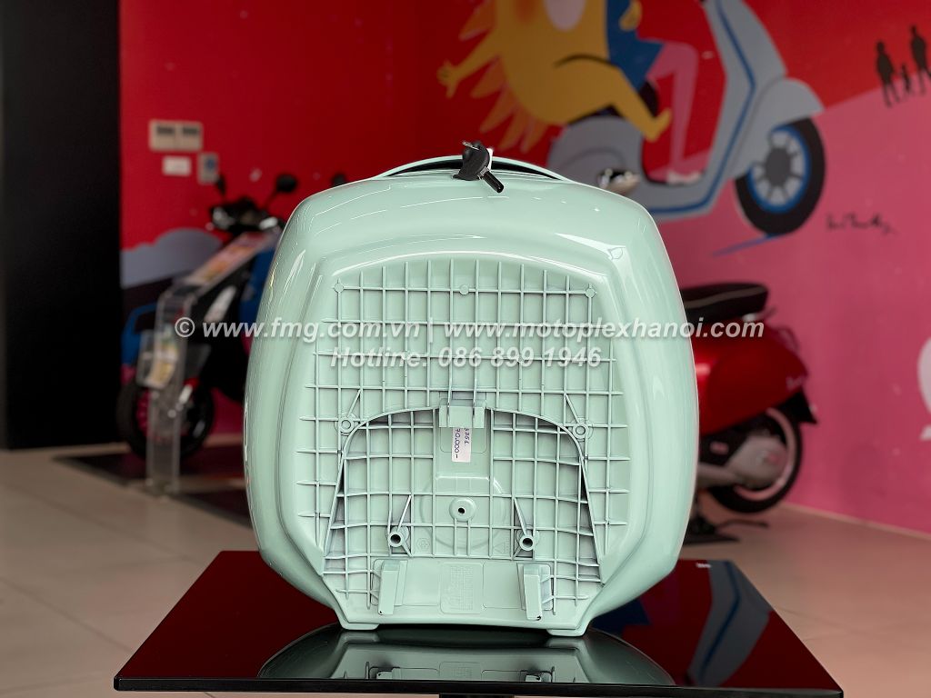 Thùng Đồ 36L Vespa GTS & Vespa GTV - Verde Relax 350/A - CM273351 chính hãng tại Motoplex Hanoi | FMG.COM.VN