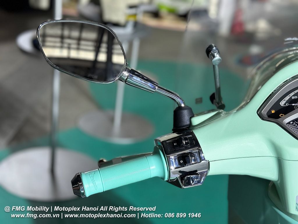 Hình Ảnh Vespa Primavera 2025 trong sự kiện ra ,mắt tại Piaggio Việt Nam
