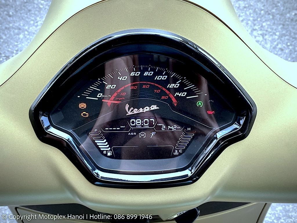 Màn hình đồng hồ mới Vespa GTS Classic 150 - All New