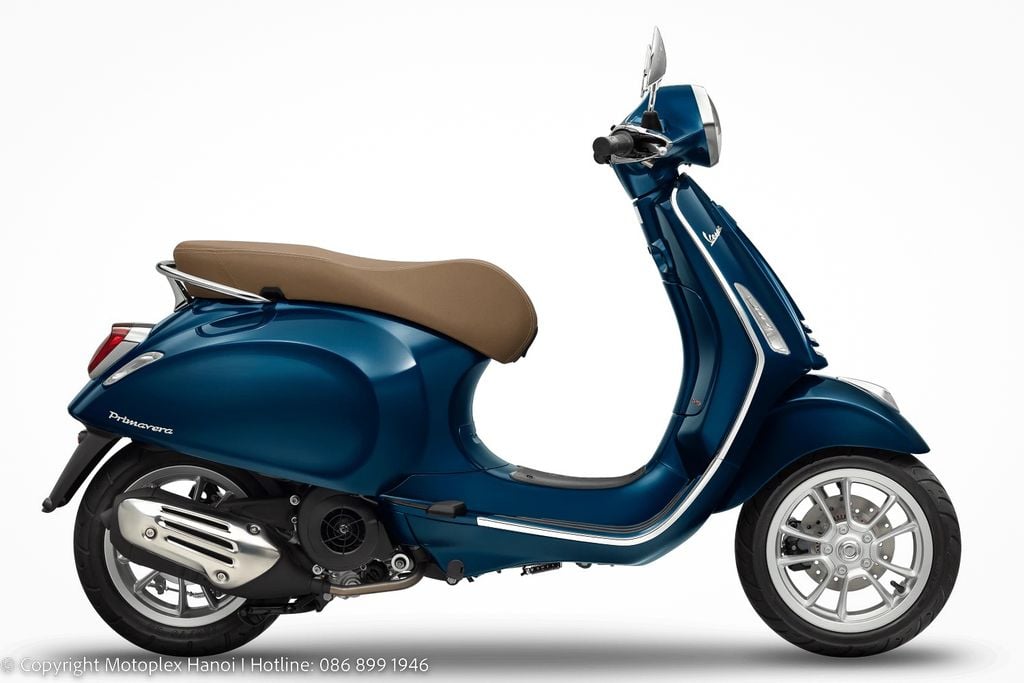 Vespa Primavera 125 - 2023 màu Xanh - Blue Deep