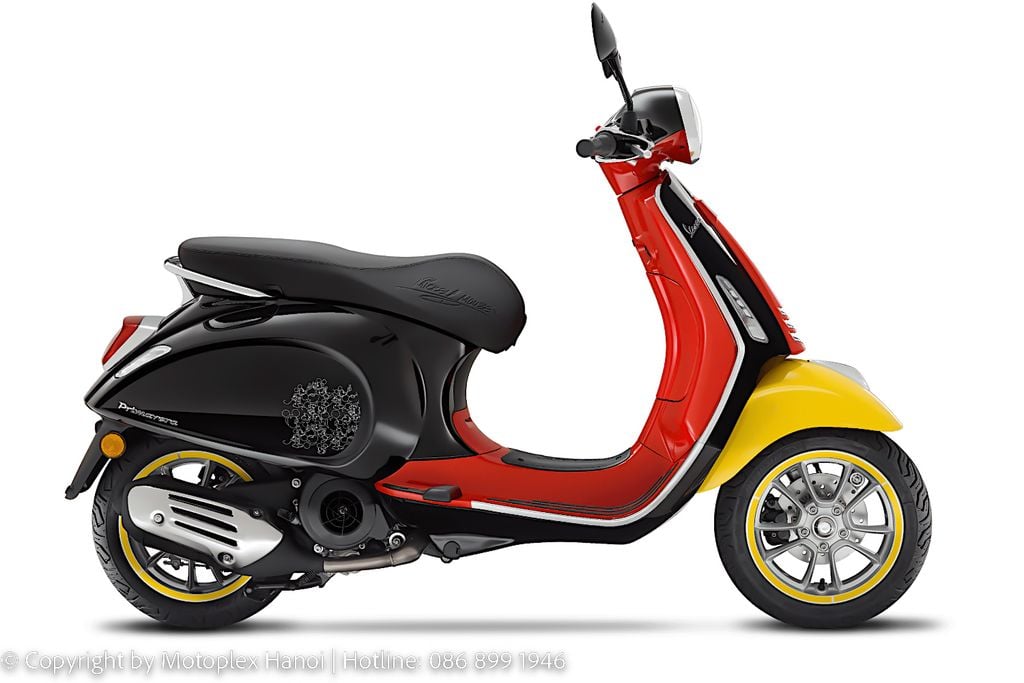 Vespa Primavera Disney Mickey Mouse