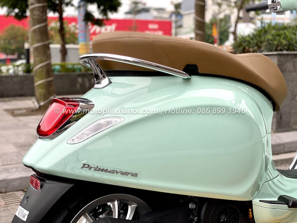 Vespa Primavera 125 chính hãng tại Motoplex Hanoi